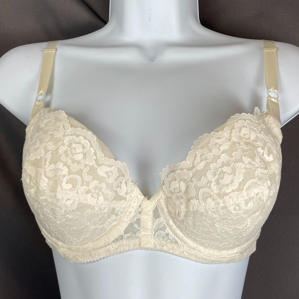 Vintage JC Penney's Adona Soft Cup Underwire Bra Ivory Size 34C Style 2202